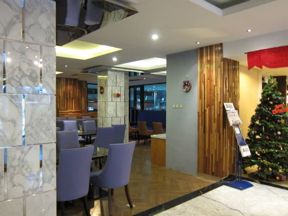 Hotel Melawai 2 Джакарта Экстерьер фото