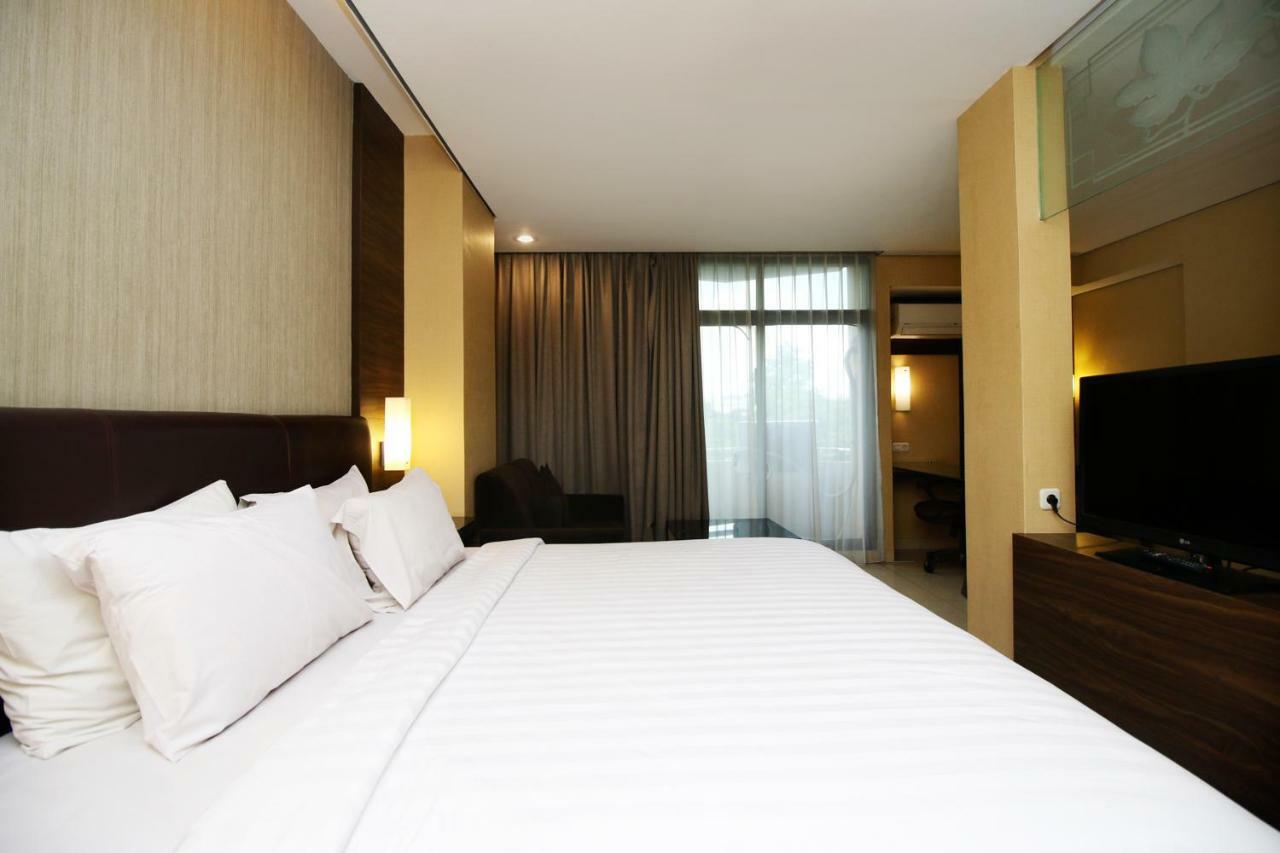 Hotel Melawai 2 Джакарта Номер фото
