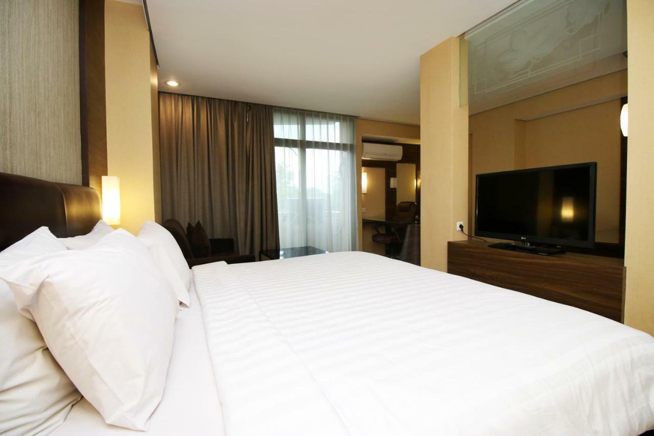 Hotel Melawai 2 Джакарта Номер фото