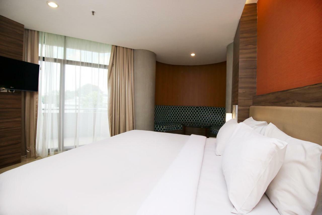 Hotel Melawai 2 Джакарта Номер фото